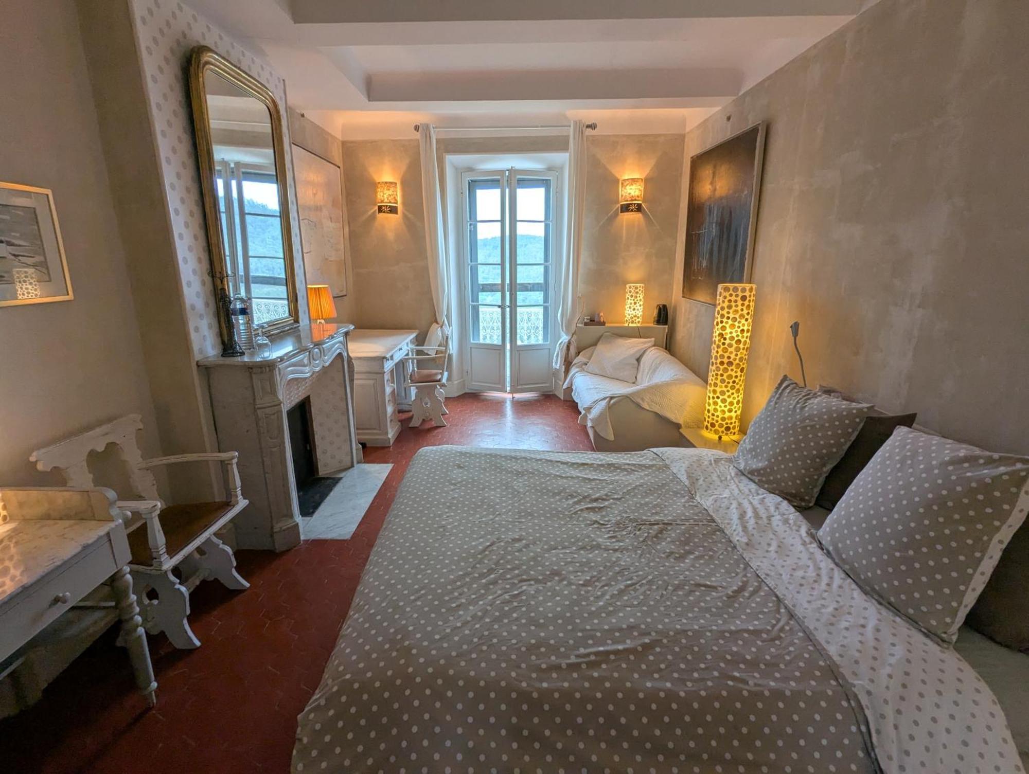 Bed and Breakfast Les Chapeliers Claviers Exteriér fotografie